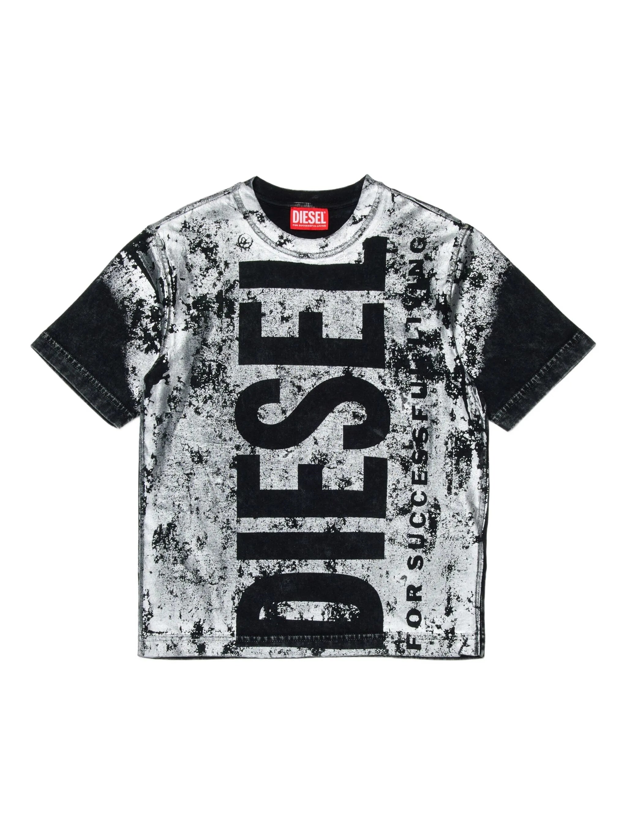 Taboxtar2 Over Black T-shirt