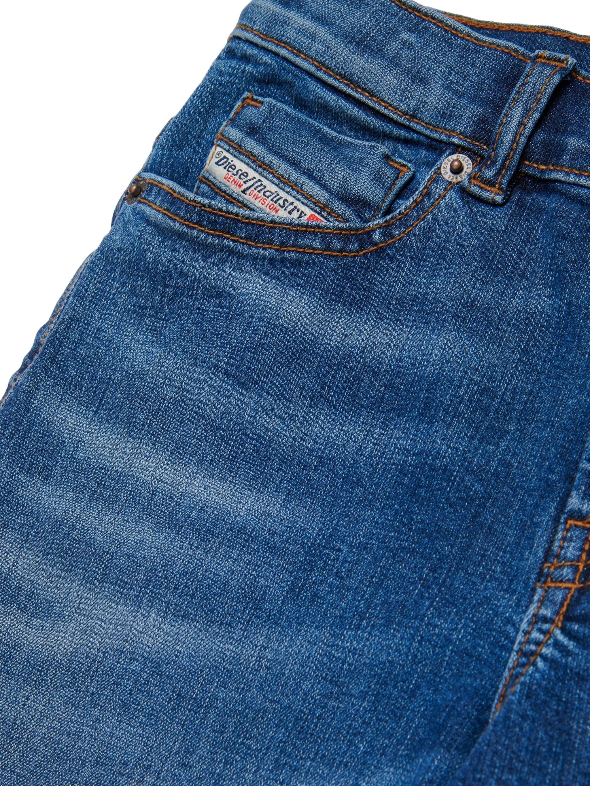 2000 J Blue Jean
