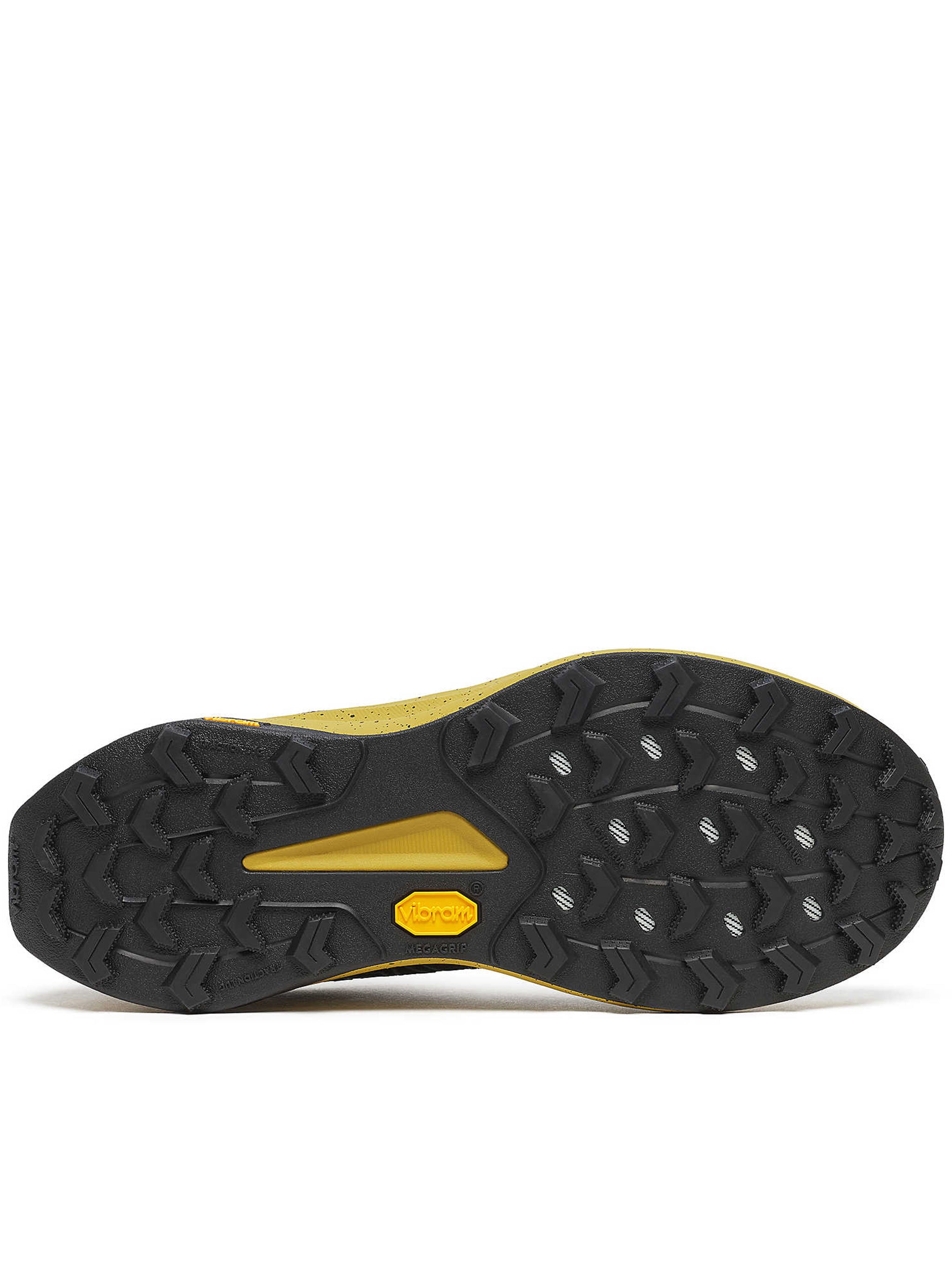 Peregrine 16 Gtx Black Calzature