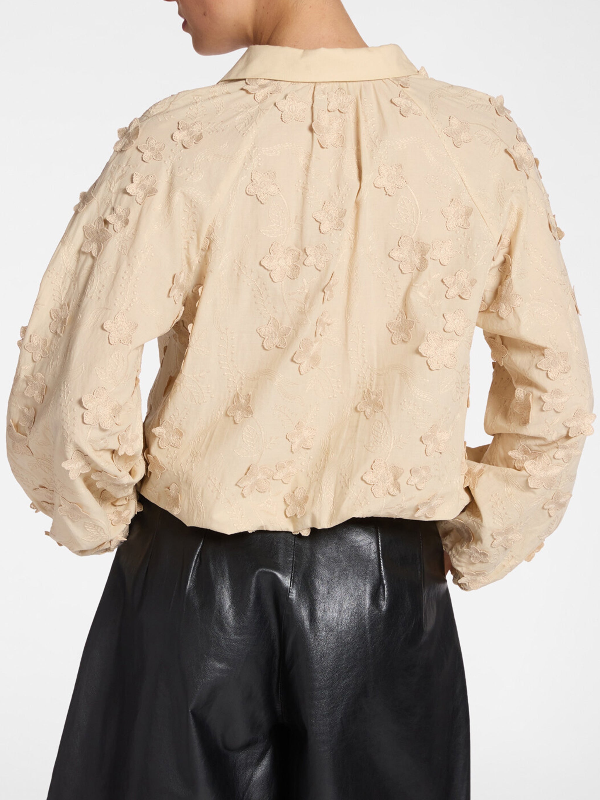 Blusa Kimono Nude & Neutrals Top