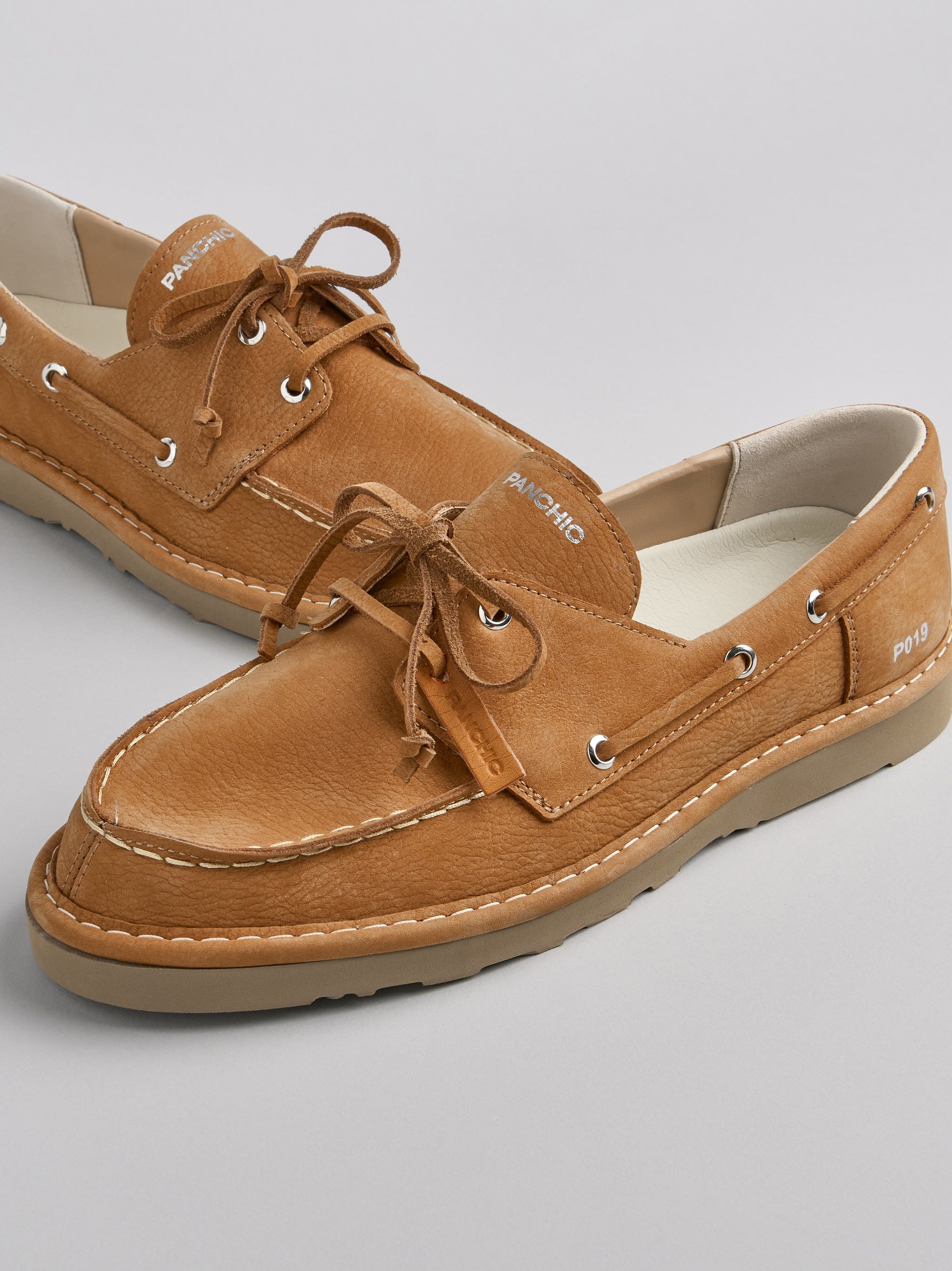 Lace-Up Shoe Brown Sugar Calzature