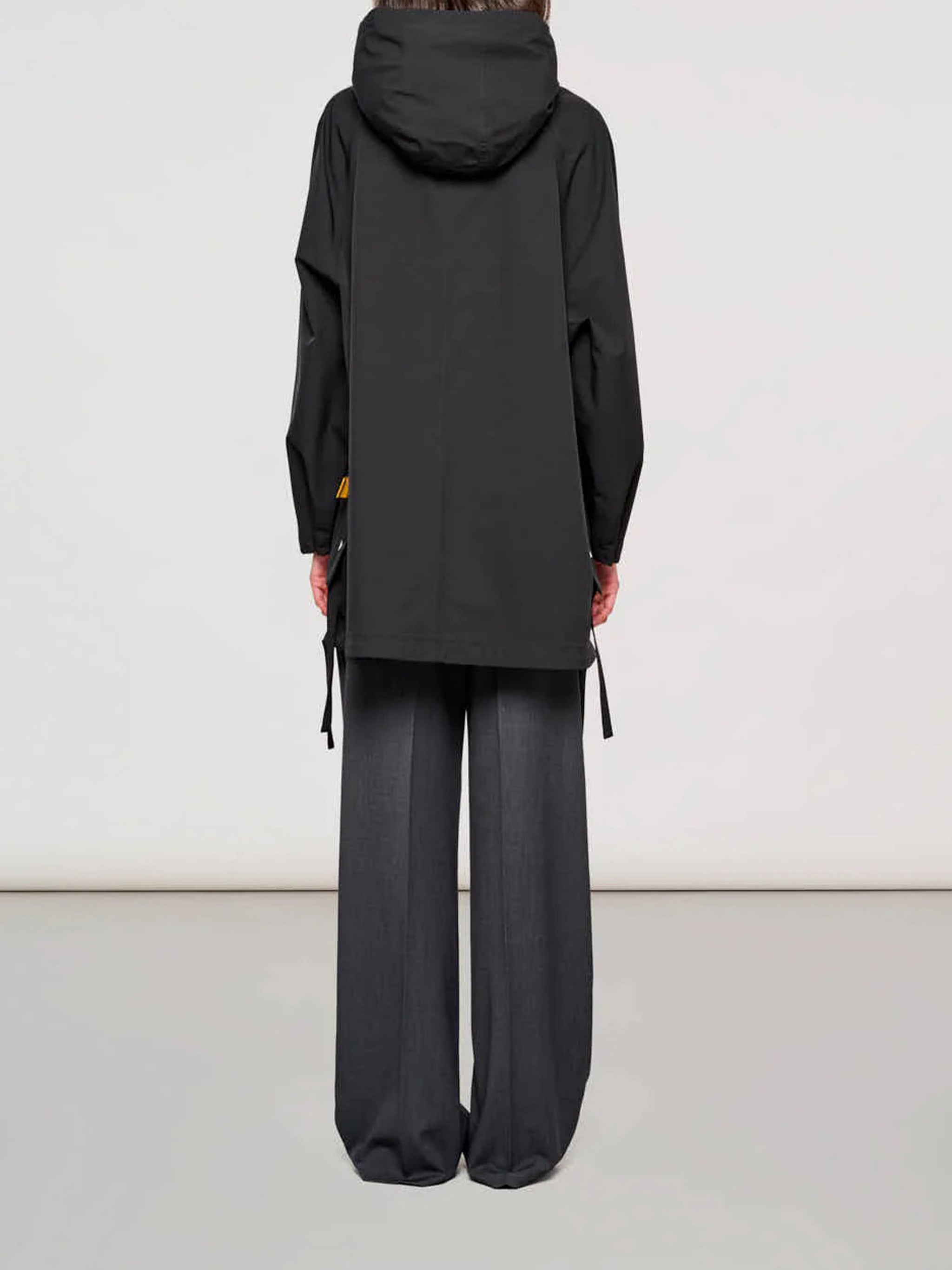 Cape Two Layers Black Cappotto