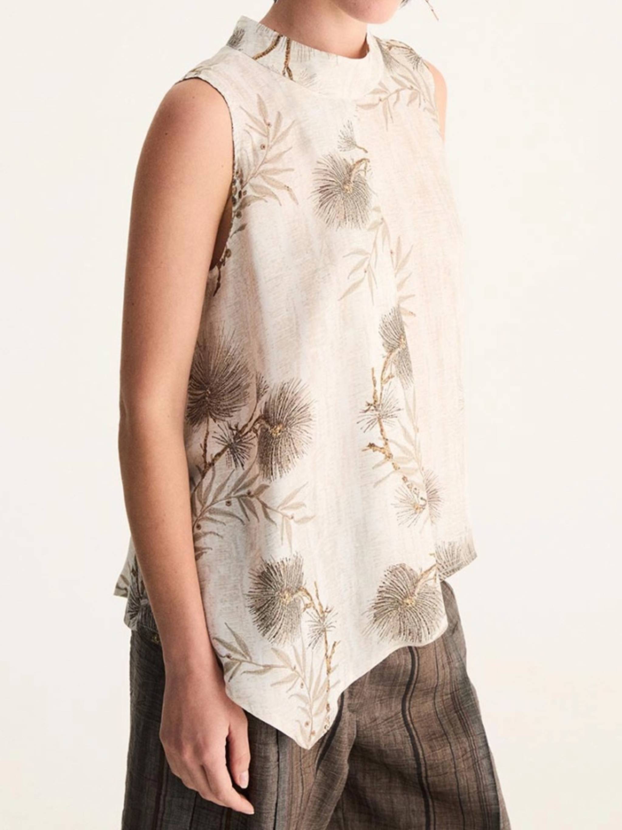 Top Nude & Neutrals