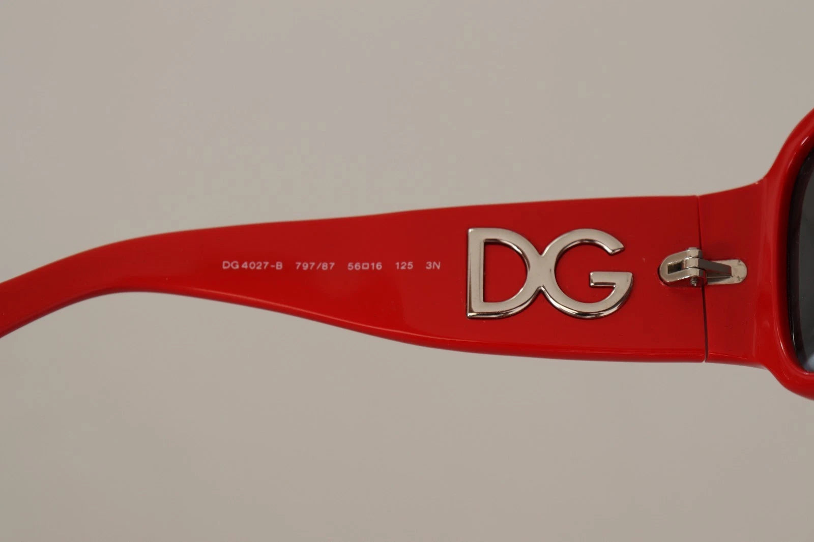 Dg4027 Red Crystal Black Lens Shades Sunglasses Polycarbonate