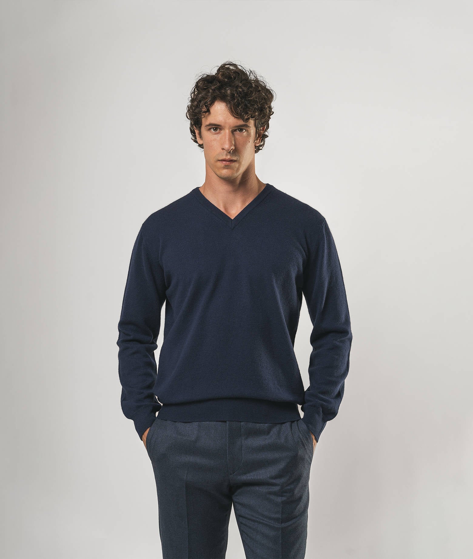 V-Neck Cashmere Sweater Stoccolma Red V Neck