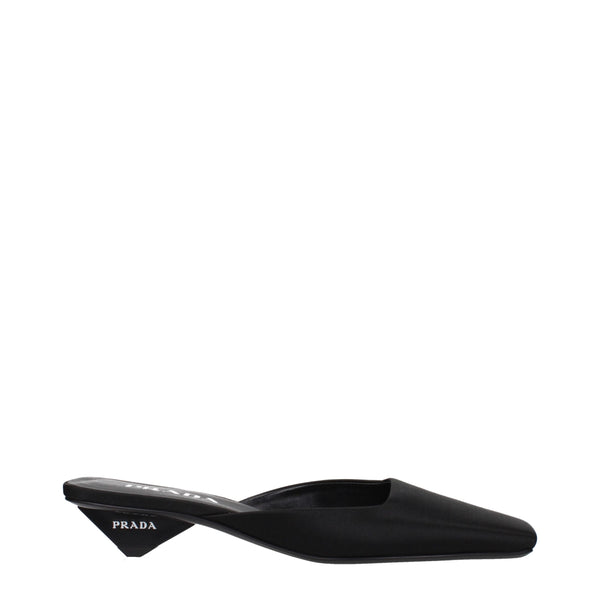 Prada flat in black