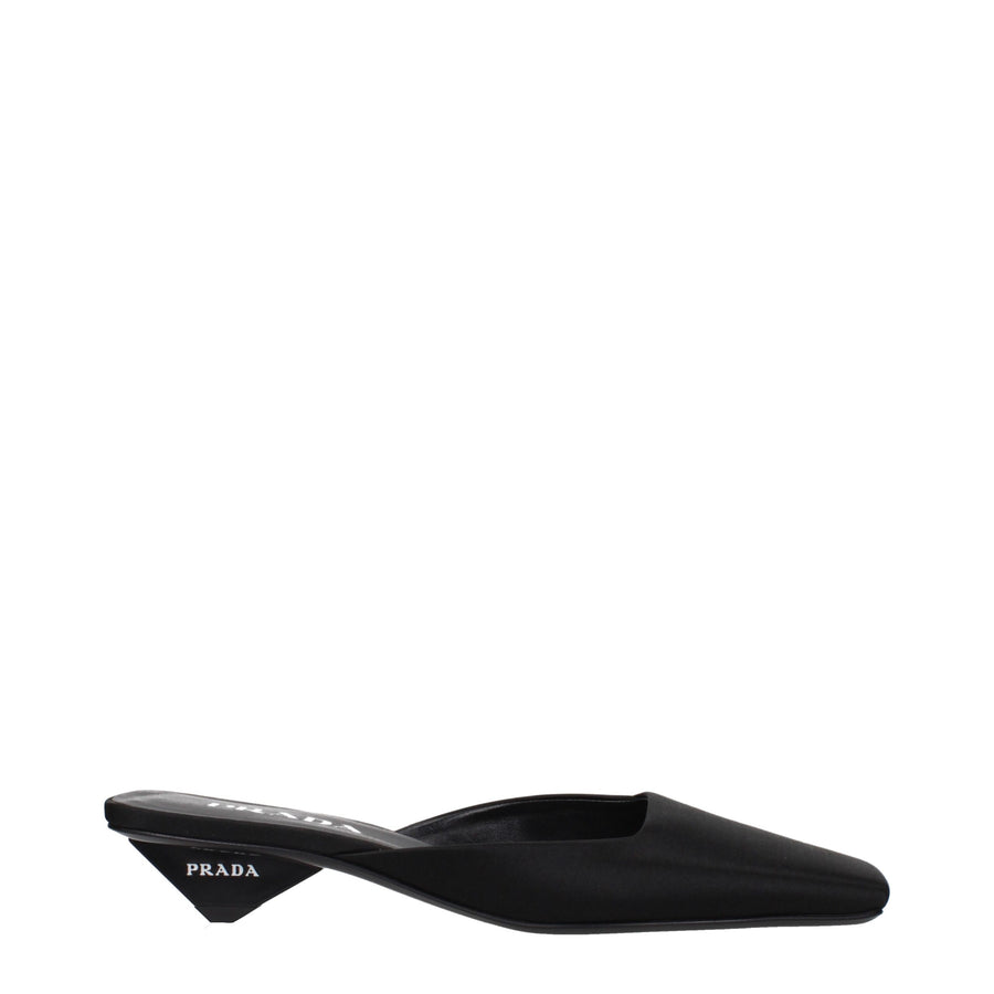 Prada flat in black