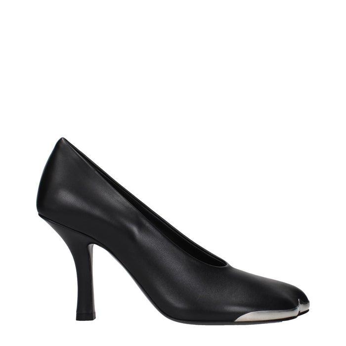 Burberry heel in black