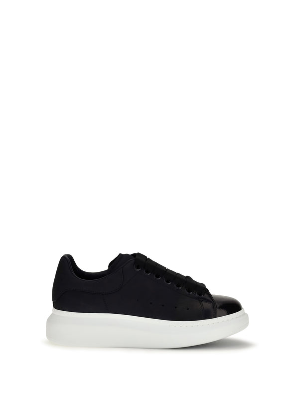 Alexander McQueen Upper: 100% calf leather; Sole: 100% rubber sneakers in black