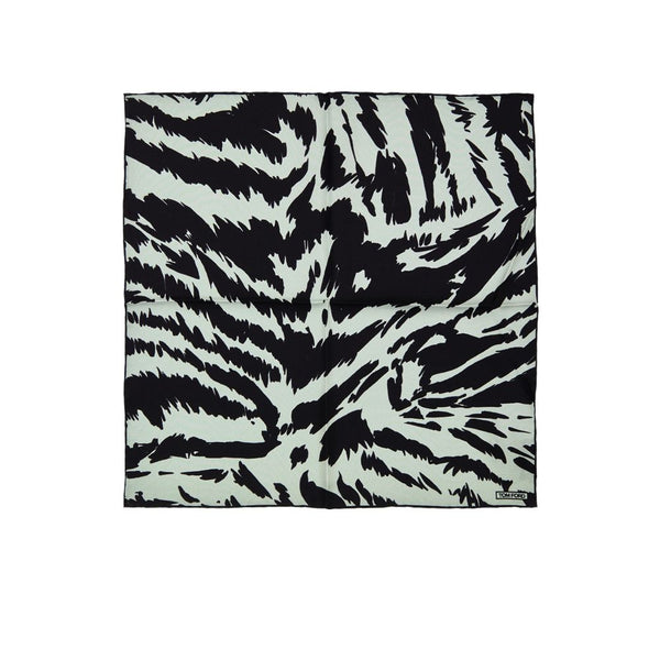Tom Ford 100% Silk pocket square in gray