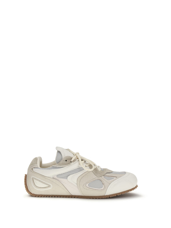 Axel Arigato Upper: 100% calf leather; Sole: 100% rubber sneaker in white