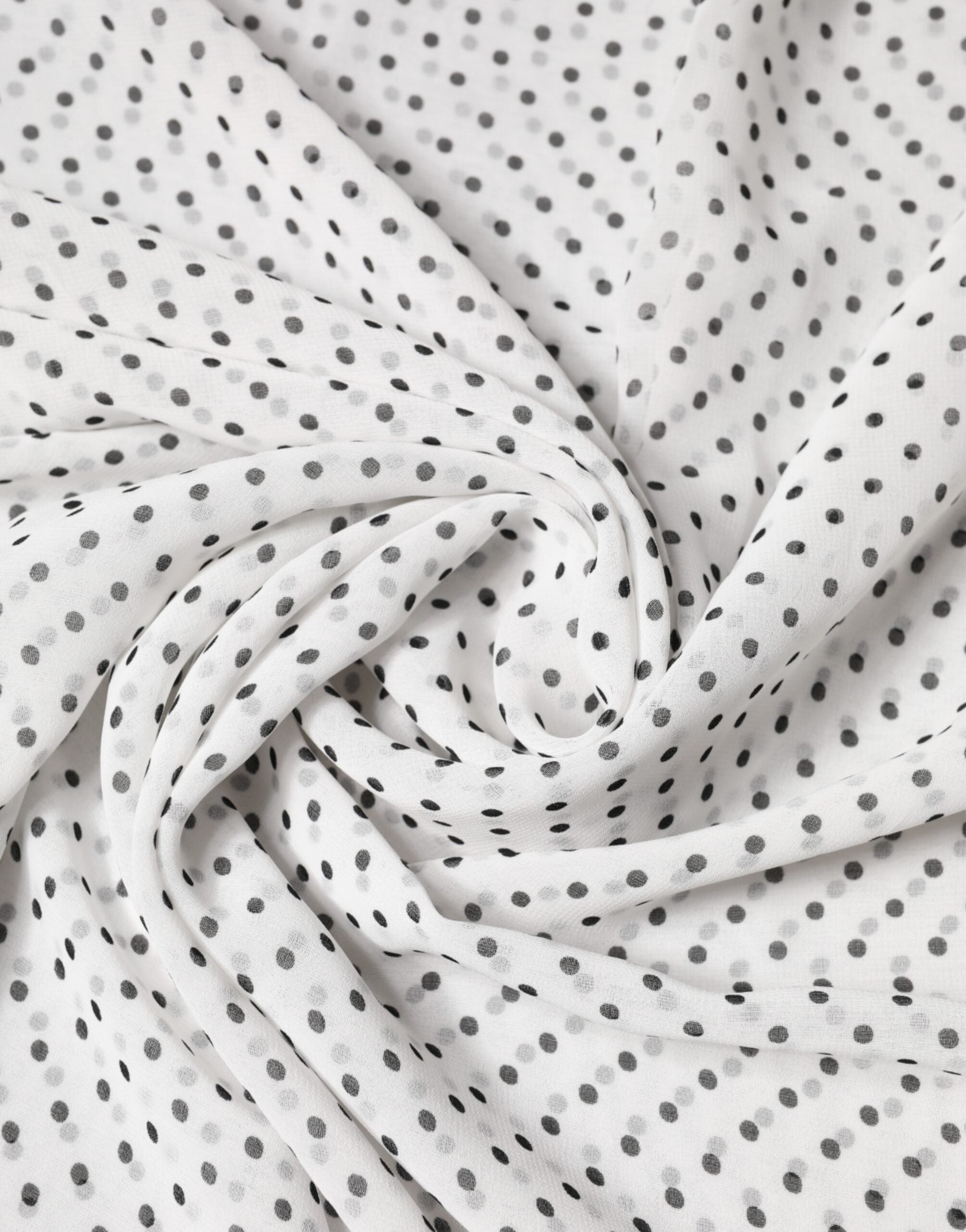 Dolce & Gabbana 100% polyester shawl in white — view 3
