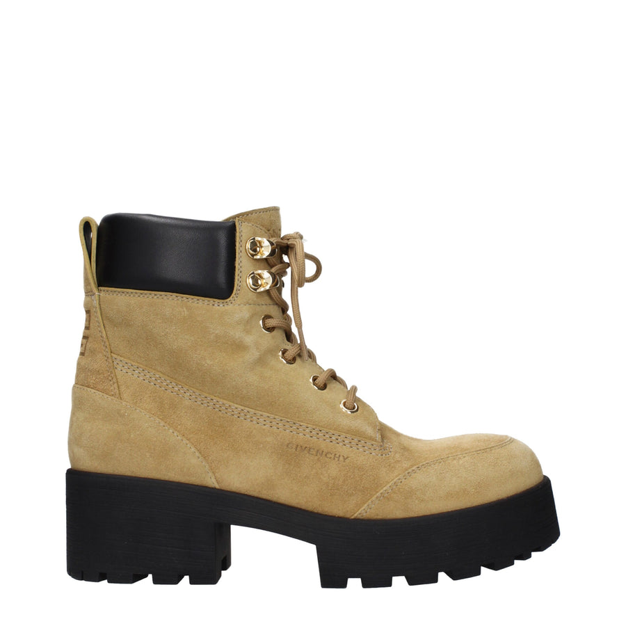 Givenchy Suede boots in beige