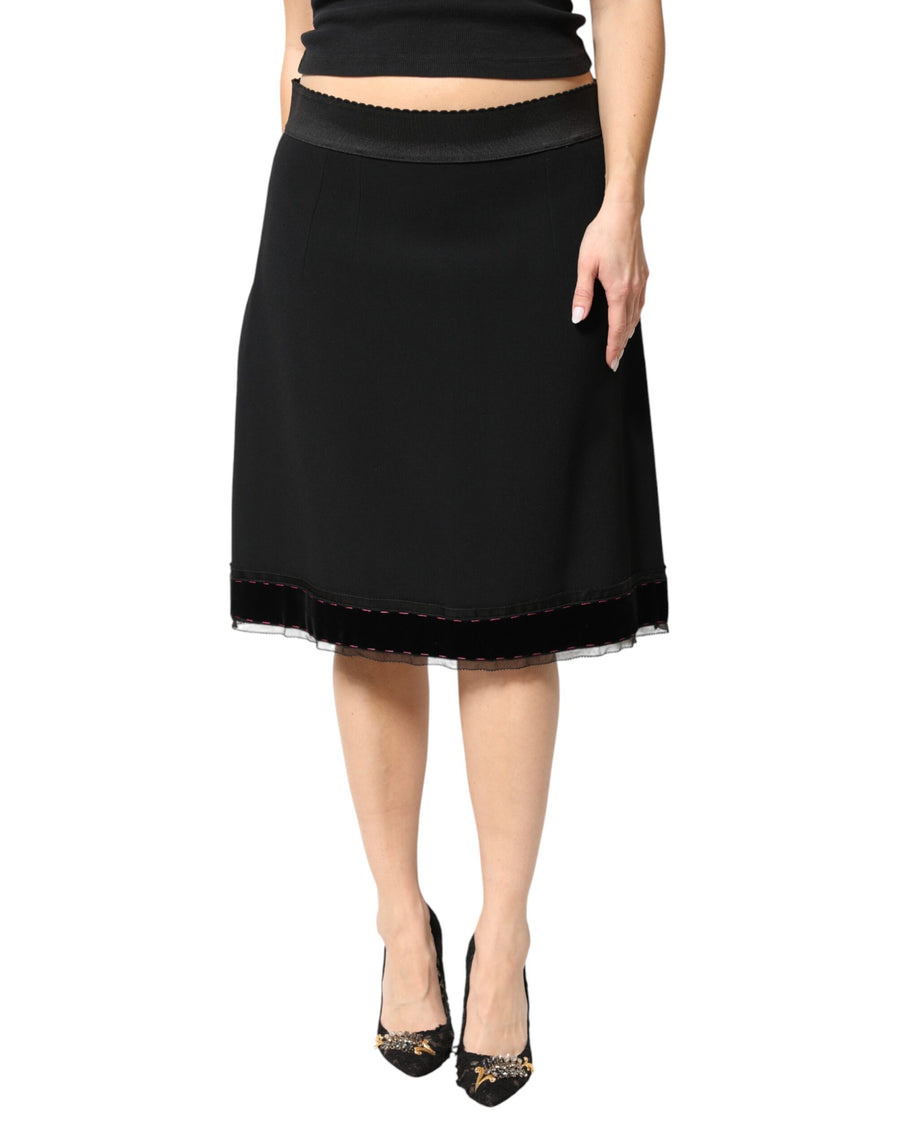 Dolce & Gabbana 38% Viscose 34% Acetate 20% Cotton 5% Silk 3% Elastane; Lining: 94% Silk 6% Elastane skirt in black