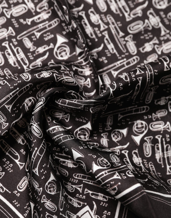 Dolce & Gabbana 100% Silk handkerchief in black