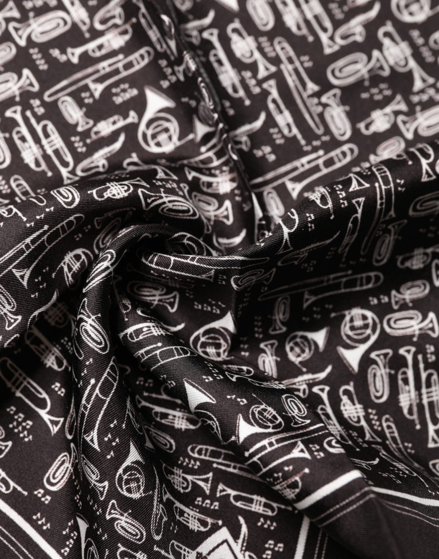 Dolce & Gabbana 100% Silk handkerchief in black