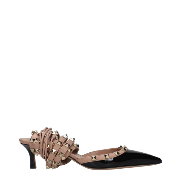 Valentino Garavani Patent leather heel in black