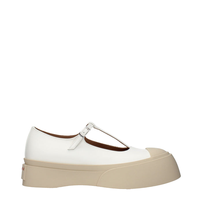 Marni White leather with brown leather lining mary jane flat in white