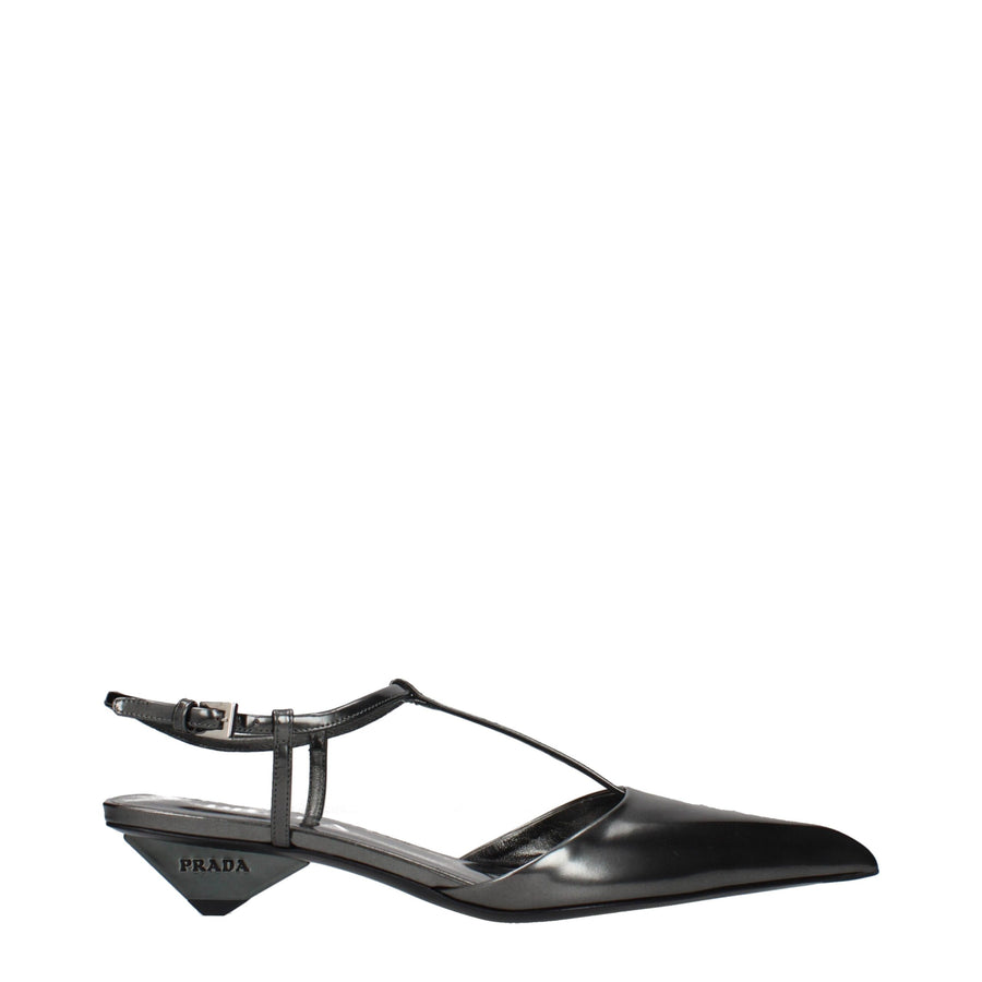 Prada Leather flat in gray
