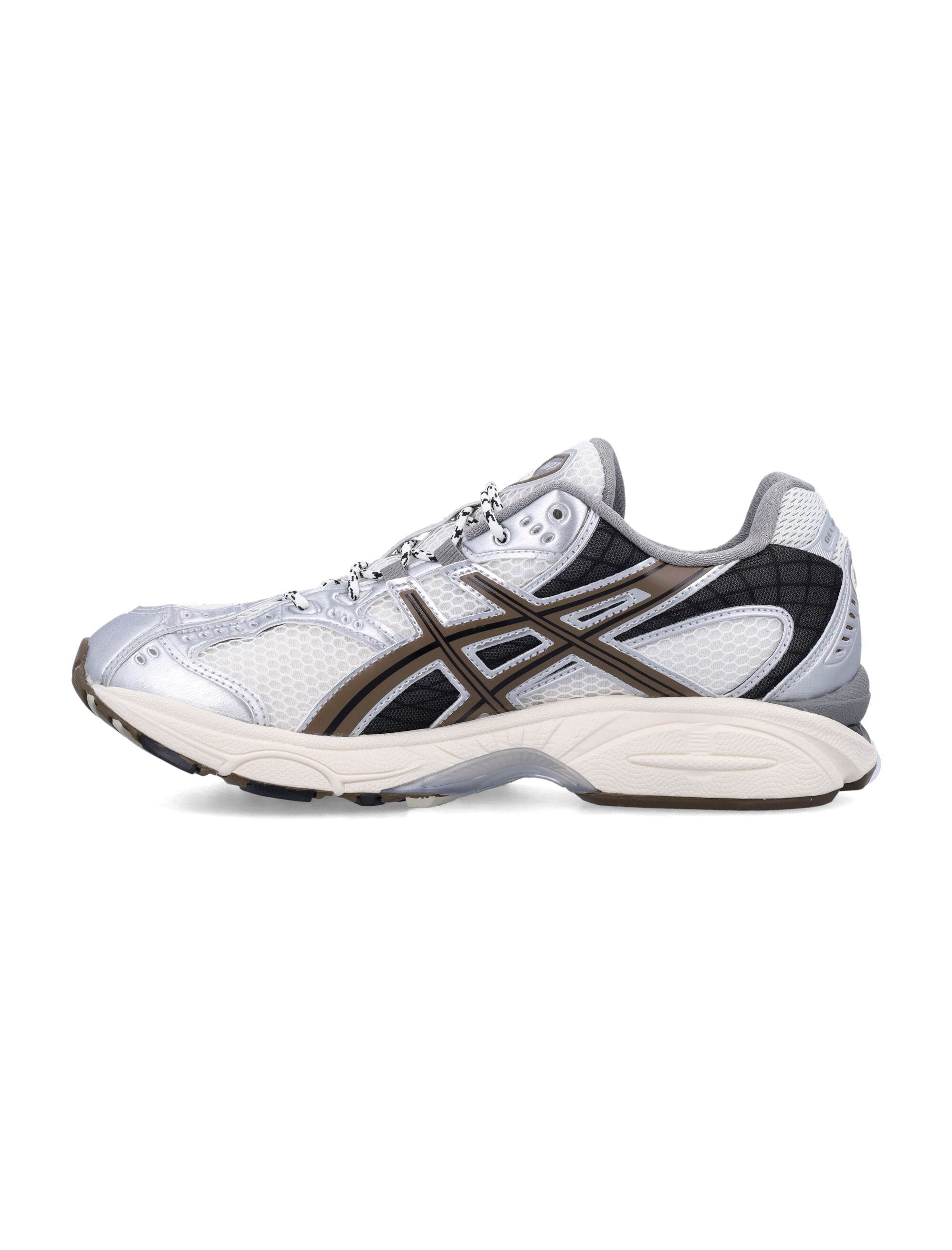 Gel-Nimbus 10.1 Cream/pure Silver Upper Sneaker