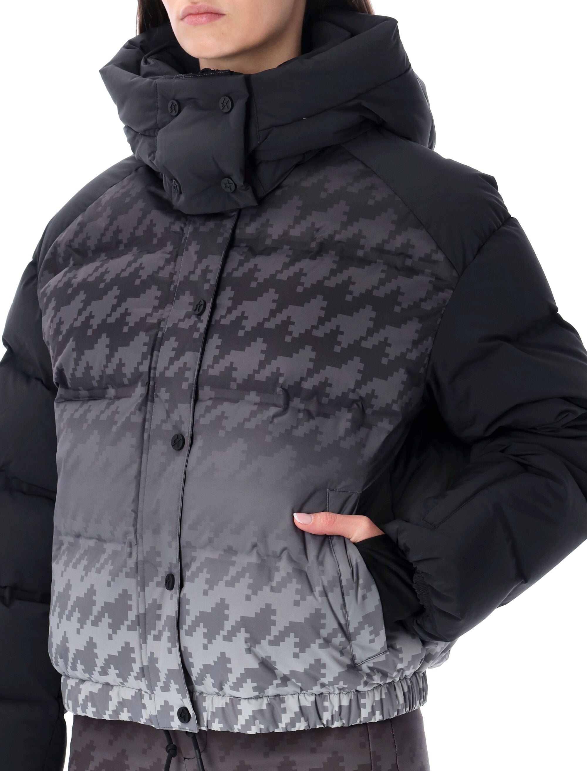 Perfect Moment black Houndstooth technical puffer Pied Pul Degrade Polyethylene Lining Ski Wear