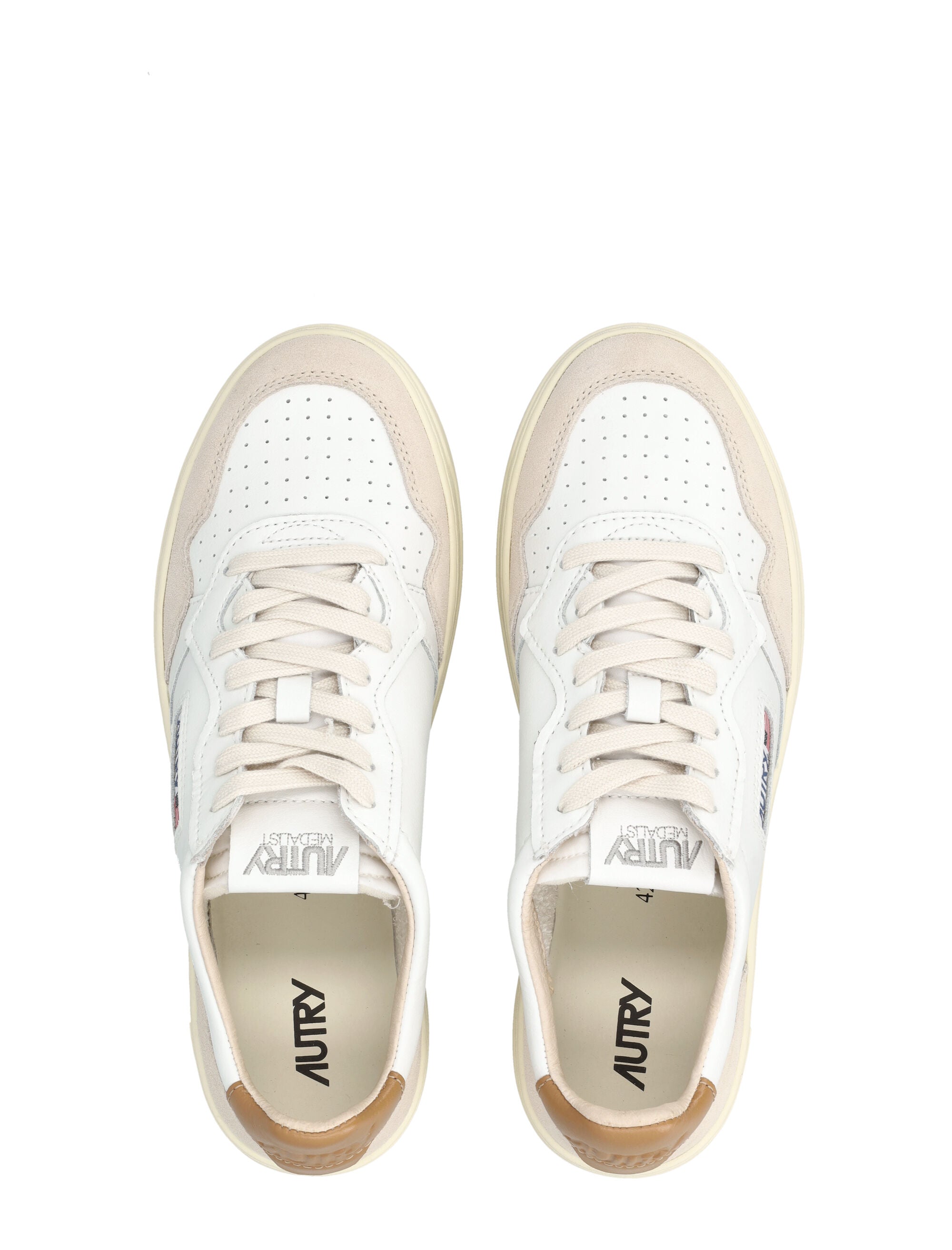 Autry Medalist Low Sneakers in White and Brown Sugar White/brown Upper