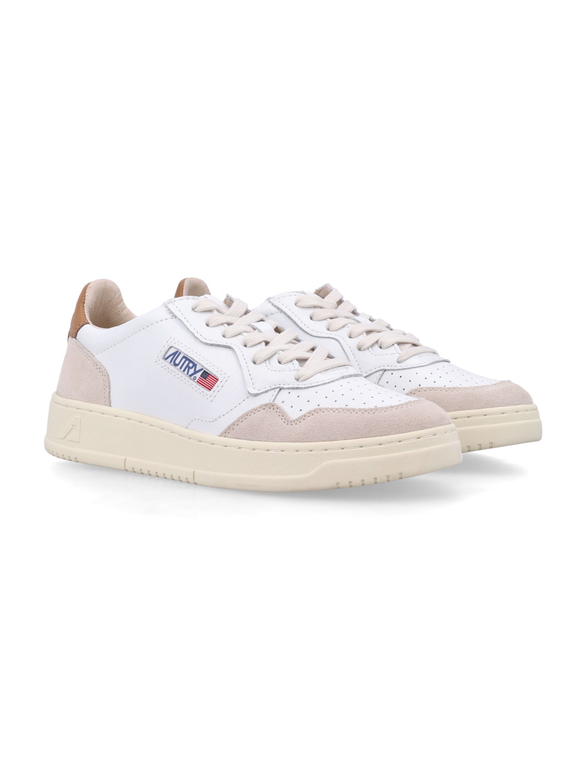 Autry Medalist Low Sneakers in White and Brown Sugar White/brown Upper
