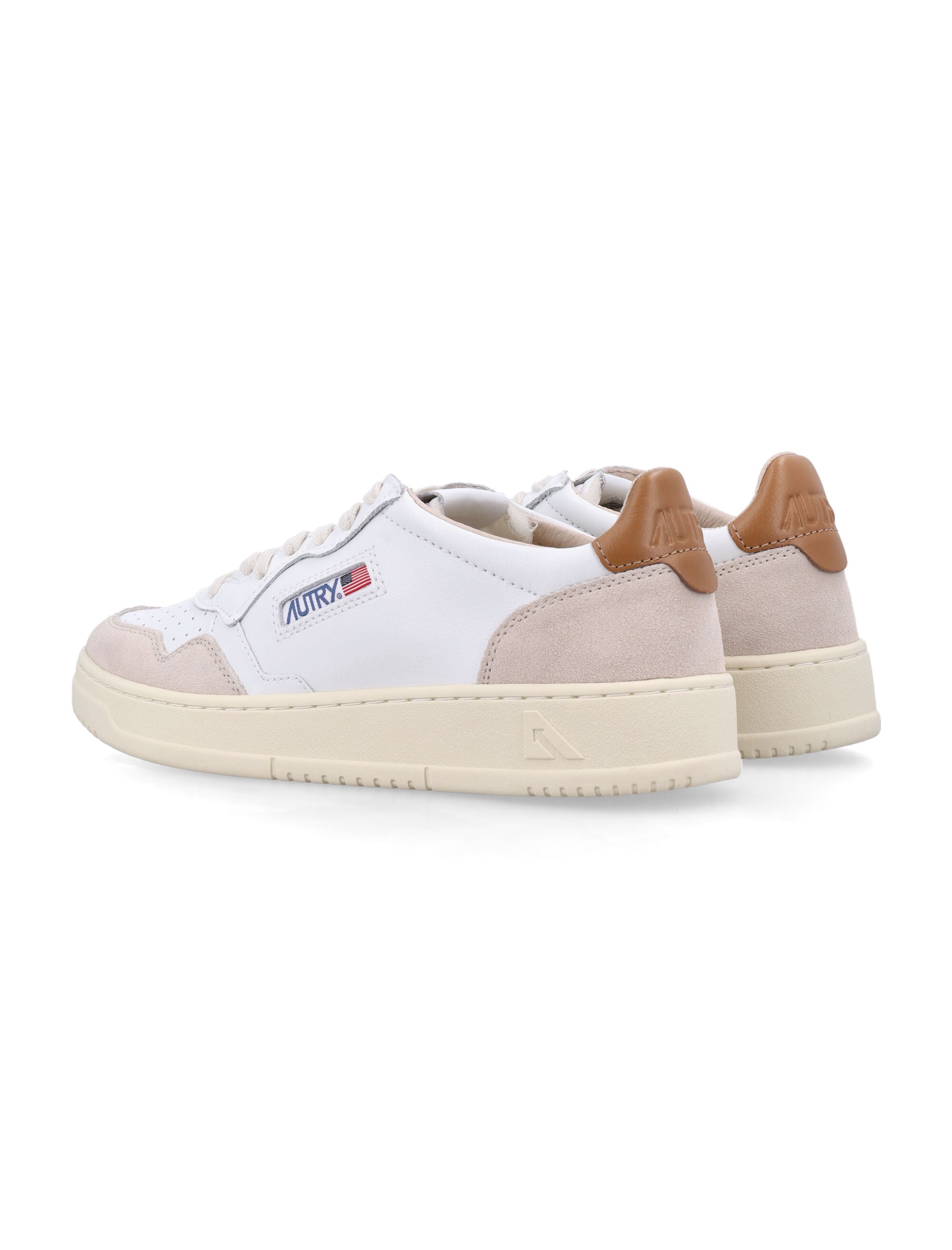 Autry Medalist Low Sneakers in White and Brown Sugar White/brown Upper