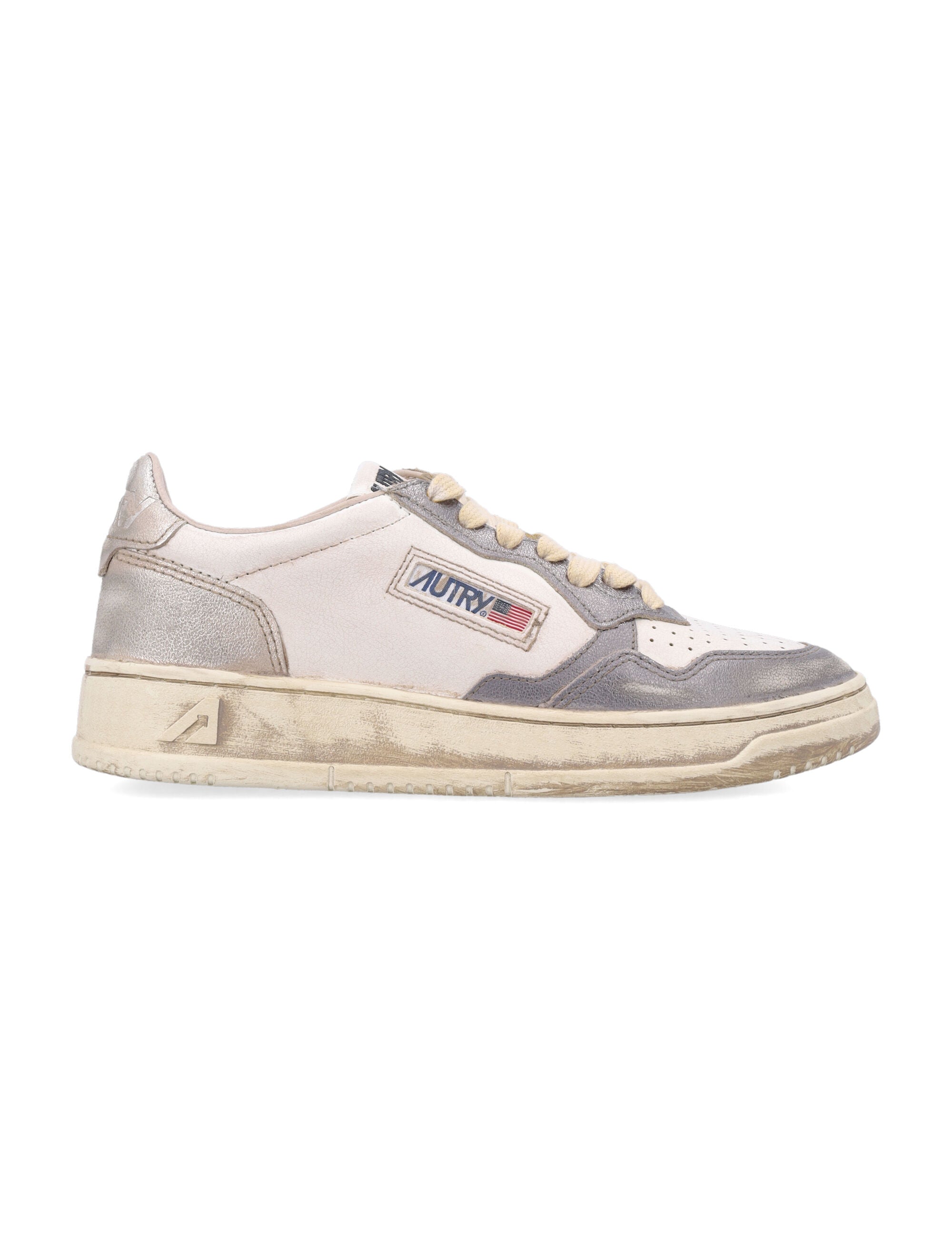 Autry Medalist Low Super Vintage Womans Sneakers in White, Old Silver, and Platinum White/old Silver/platinum Upper