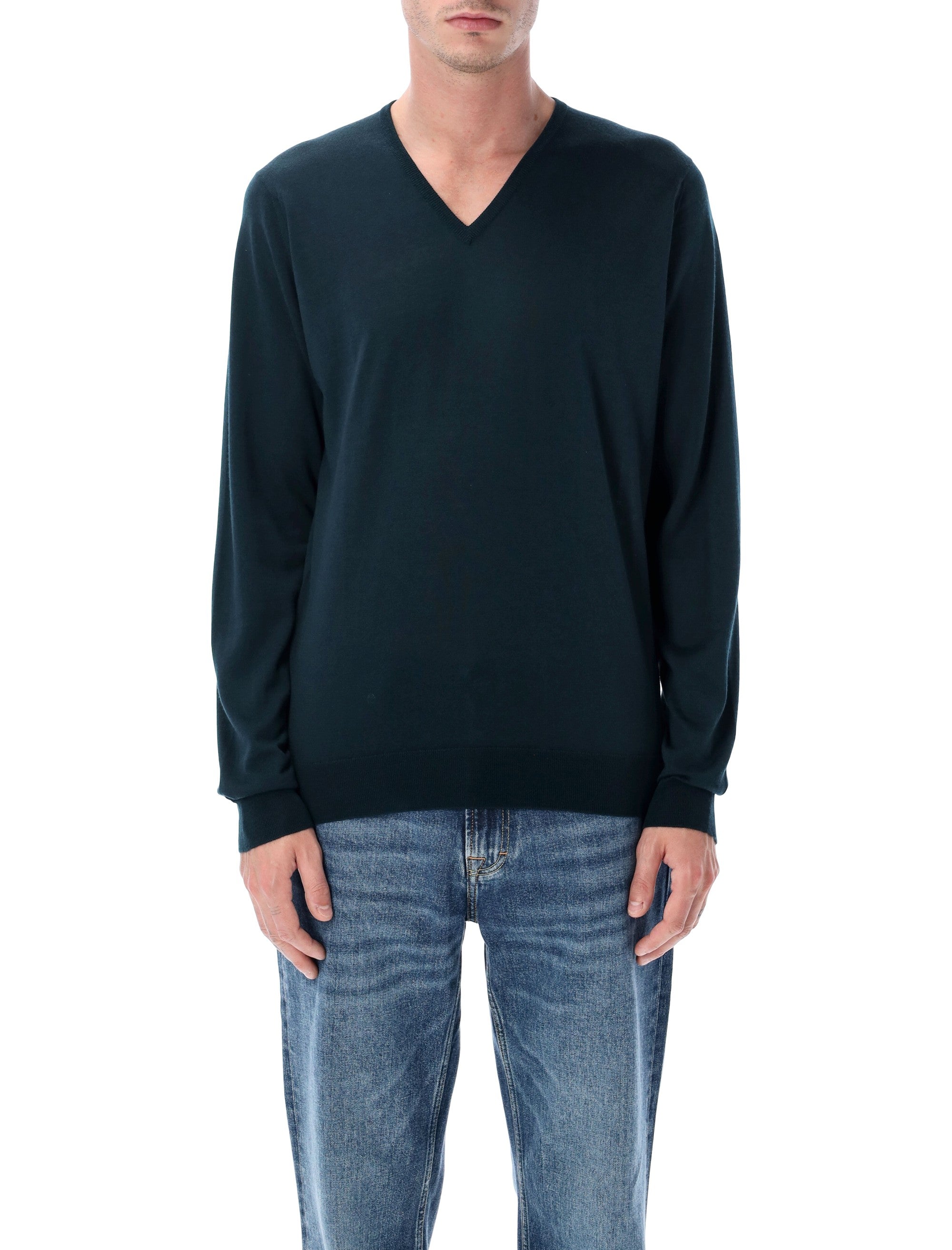 John Smedley Blenheim extra fine merino wool V-neck jumper Richardson Green Merinos Sweater
