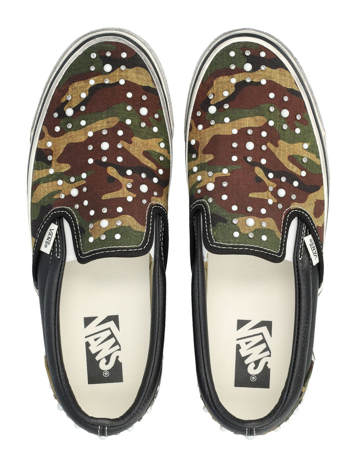 Vans Premium Classic Slip-On Camo Canvas Sneakers Camo/black Upper