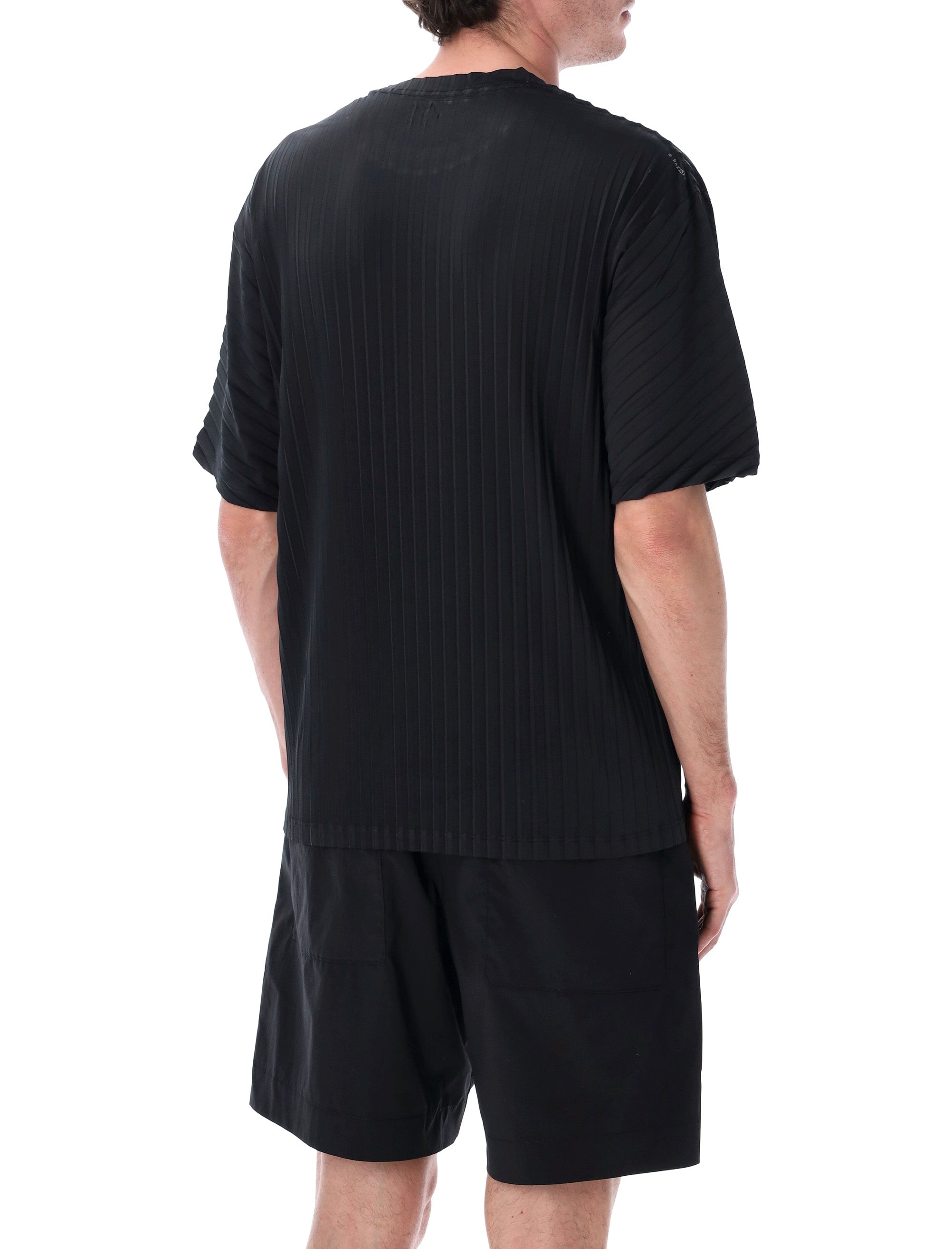 Satisfy AuraLite black pleated technical t-shirt Recycled Pes Tshirt