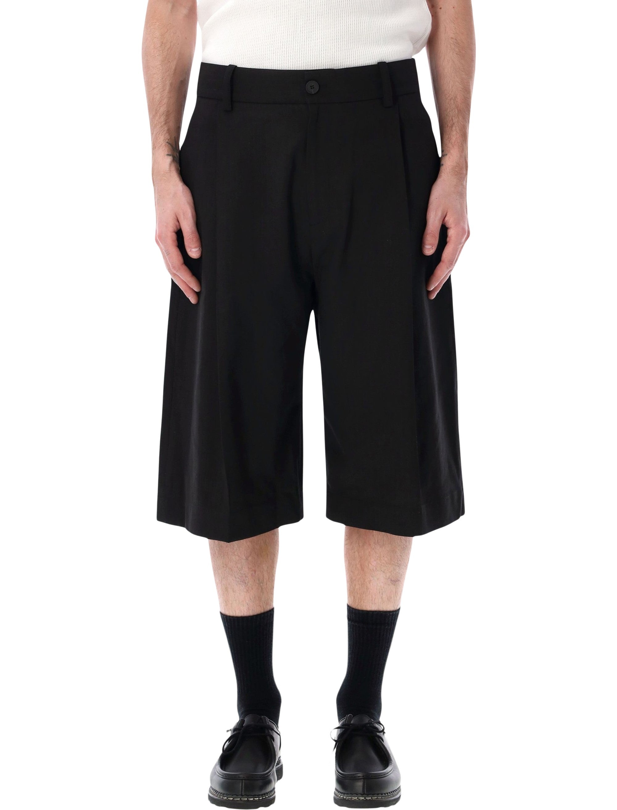 Studio Nicholson Fowld Cotton-Linen Shorts Black