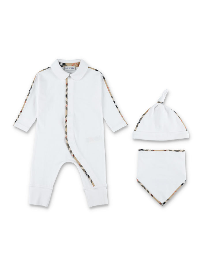 Burberry baby gift set in white for newborn Cotton