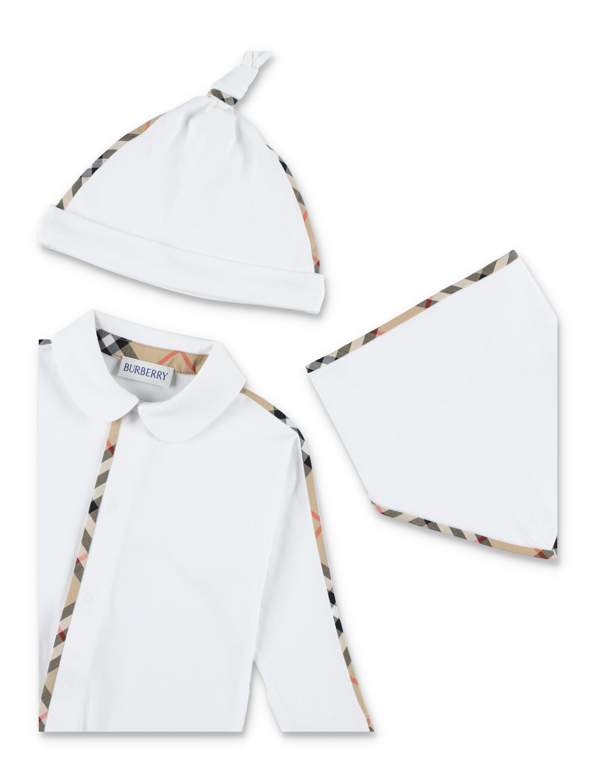 Burberry baby gift set in white for newborn Cotton