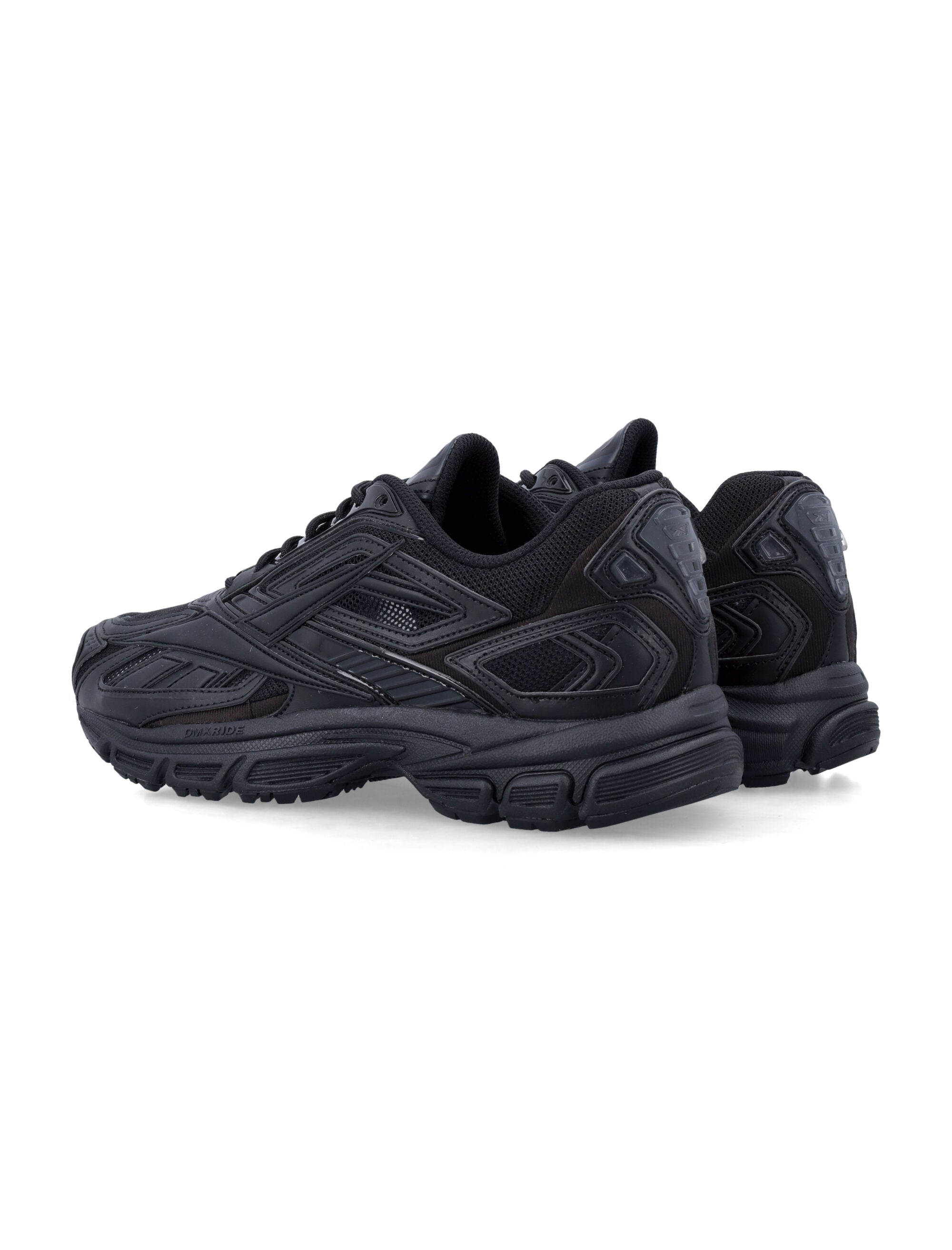 Reebok Premier Road Ultra black sneakers Upper