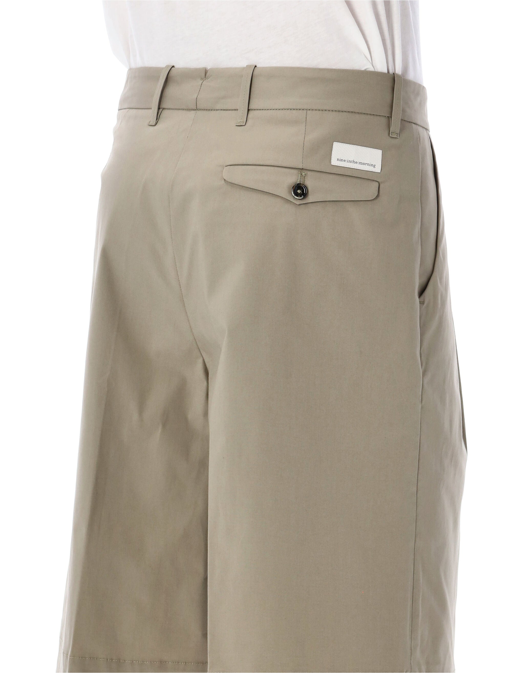Nine The Morning Odell Tailored Bermuda Salvia Cotton Short