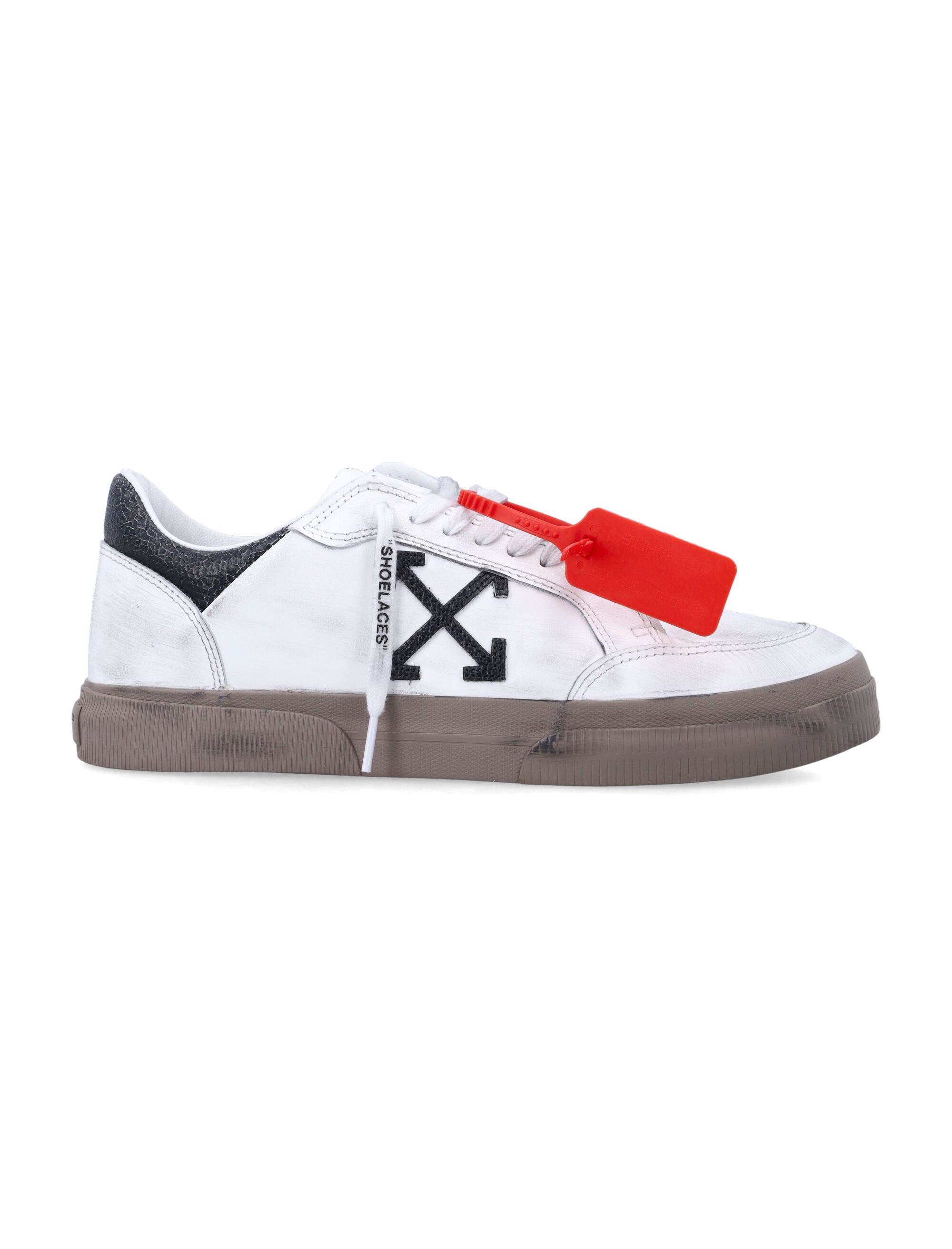 Off-White Vulc Low Vintage Sneakers in white Upper