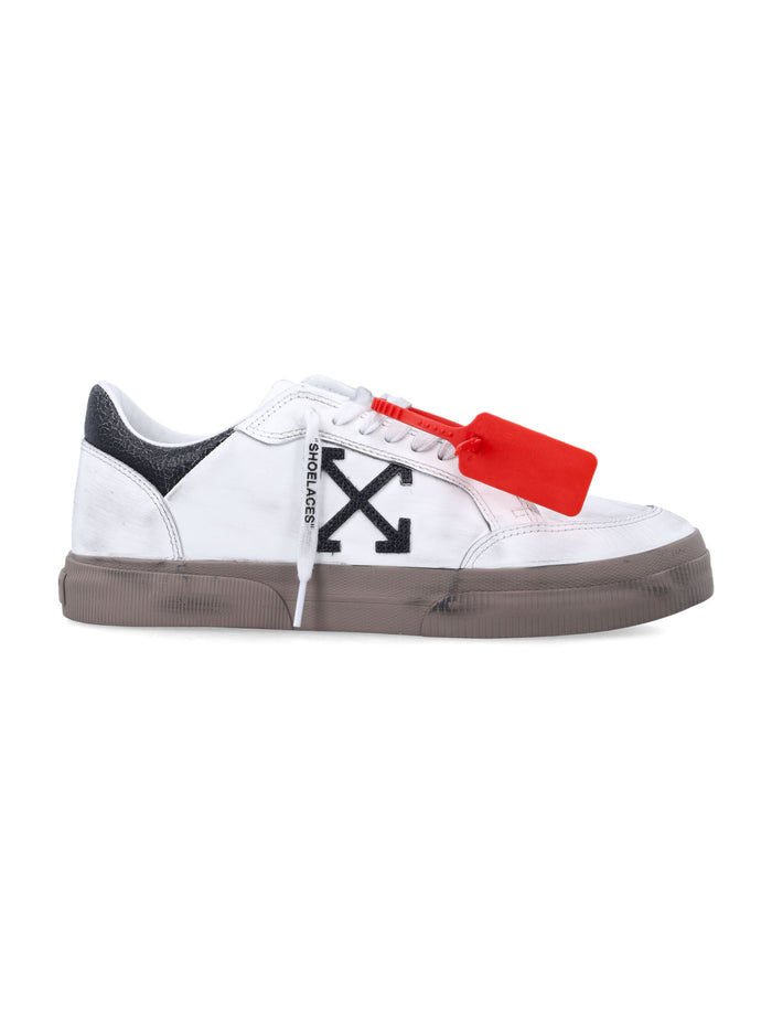 Off-White Vulc Low Vintage Sneakers in white Upper