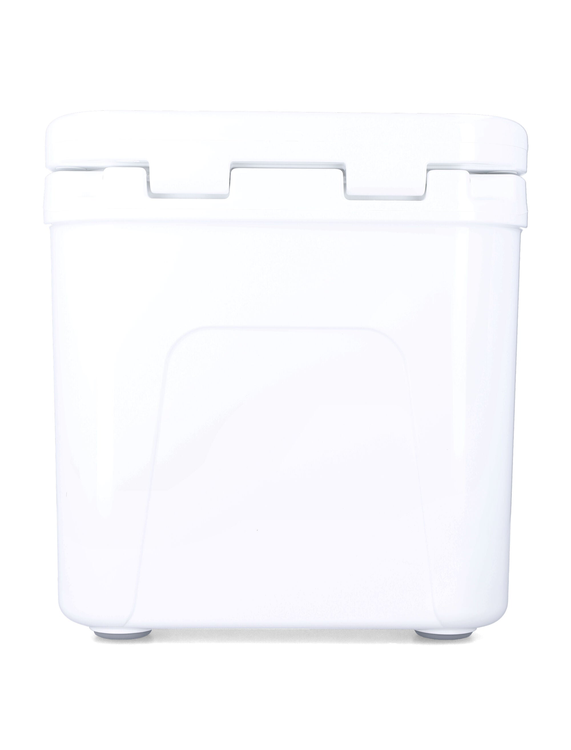 Yeti Roadie® 24 Portable Cooler Box - White Compounded Resin Lifestyle