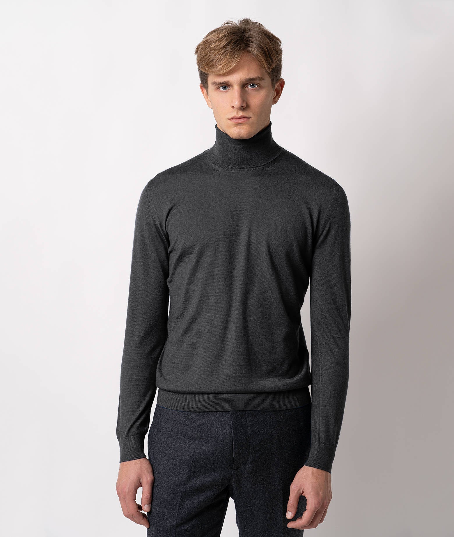 Turtleneck Cashmire And Silk Sweater Salisburgo Beige High Turtle Neck