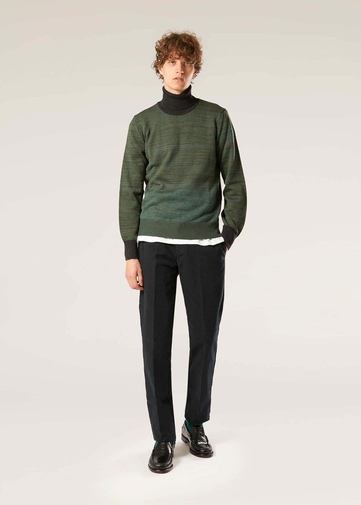 Aalghero Straight-Leg Pleated Cotton-Flannel Trousers Navy