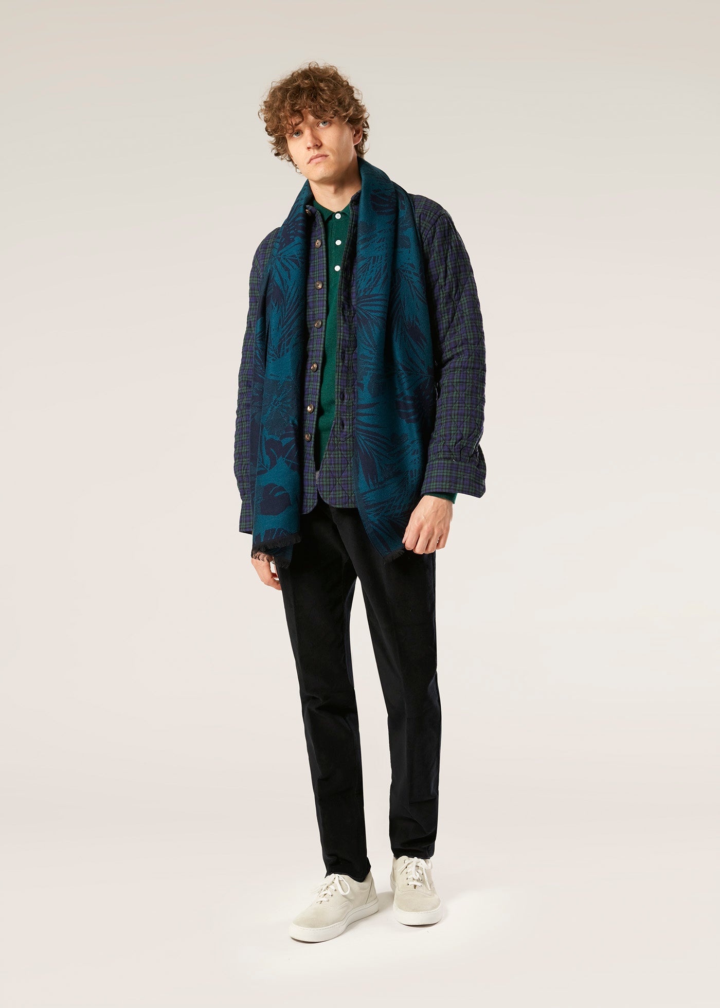Aamata Wool Floral Scarf Blue Accessory