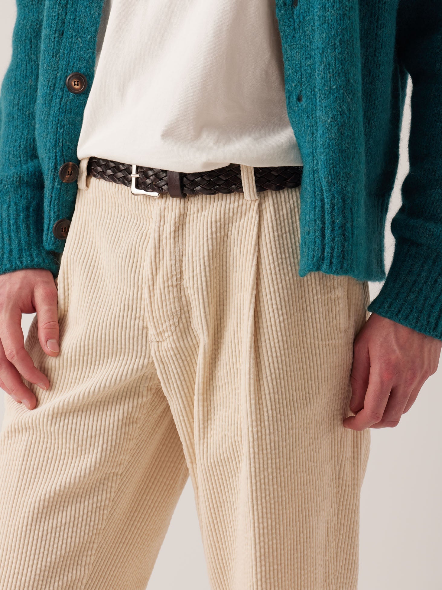 Aantioco-N4403 Aantioco-cream-02 Trousers