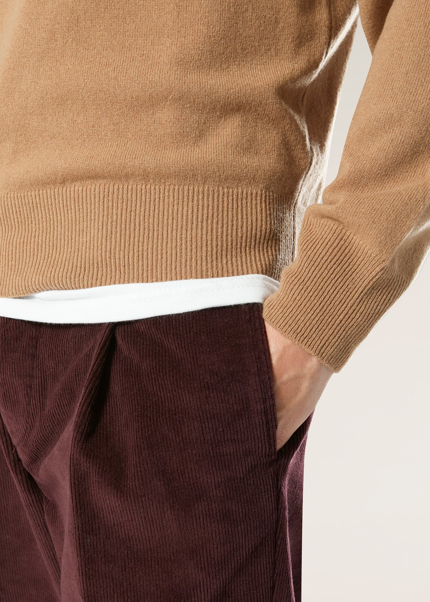 Aantioco Burgundy Pleated Stretch Cotton-Corduroy Trousers Red