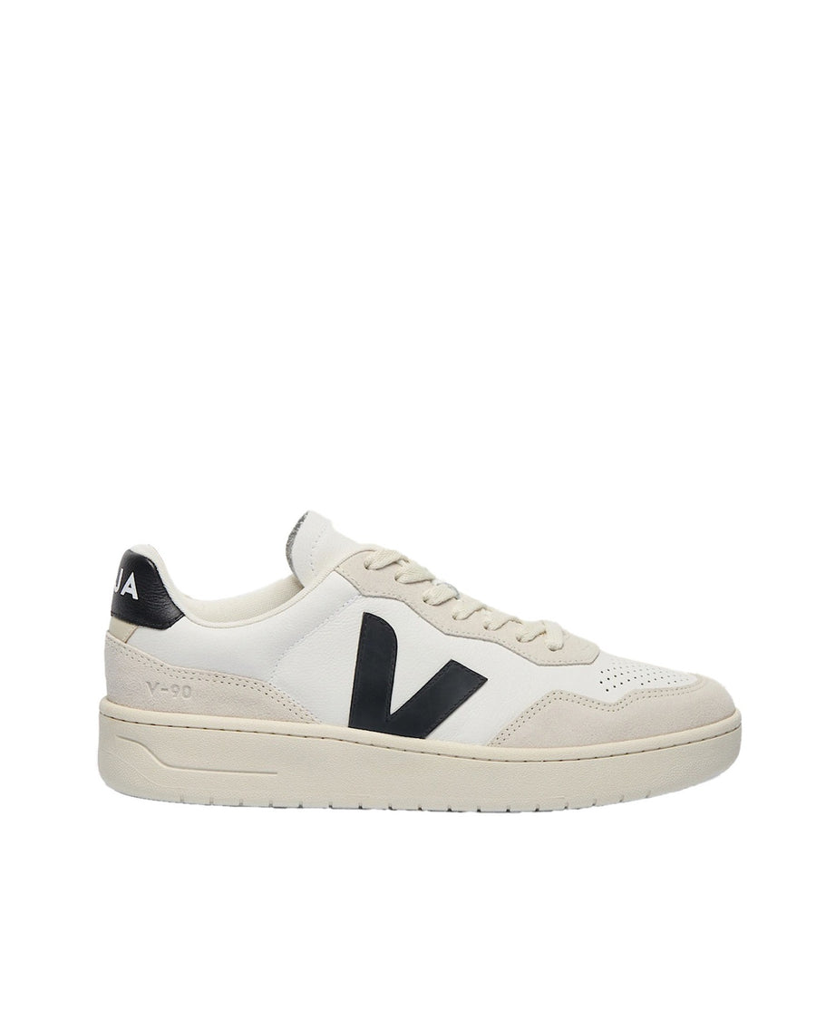 Sneakers V90 White Leather Trainers
