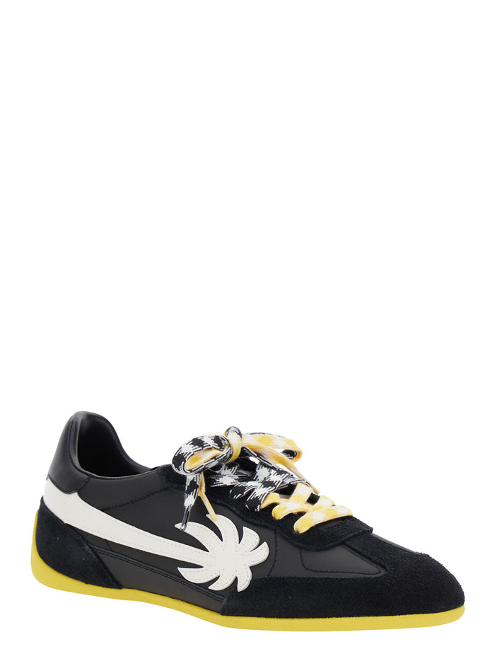 Pa 5 Black Low Top Sneakers with Logo Patch on the Tongue and Contrasting Heel in Leather Man Calf