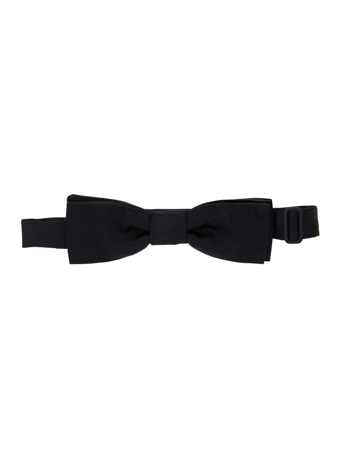 Black Bowtie with Logo Patch on the Rear and Hook Closure in Silk Man Papillon Ties