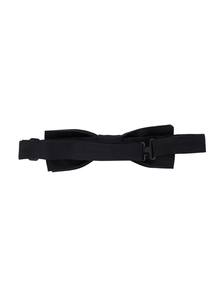 Black Bowtie with Logo Patch on the Rear and Hook Closure in Silk Man Papillon Ties