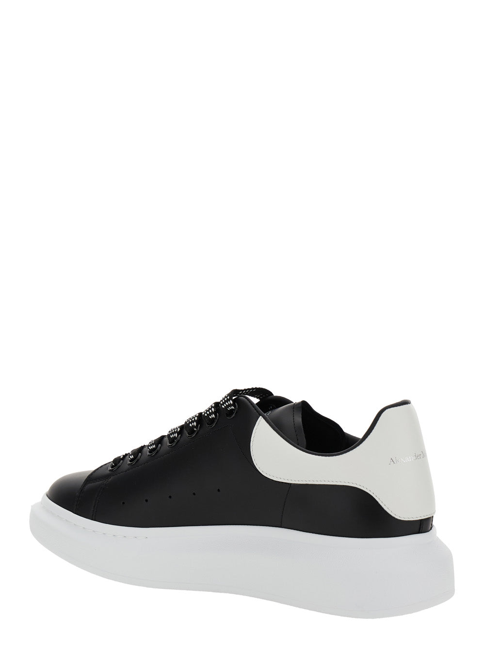Low Top Sneaker With Logo Lettering On The Tongue Black Leather For Men Calf